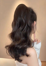 Load image into Gallery viewer, INSTOCK ★BROWN-BLACK★ 45cm Korean Wavy / Curly Long Natural Clip On Ponytail Hair Extensions