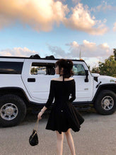 Load image into Gallery viewer, INSTOCK ★BLACK★ Korean Off Shoulder V-Neck Retro Flare Slim Skater Dress Elegant