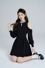 Load image into Gallery viewer, INSTOCK ★BLACK★ Korean Style Black Long Sleeve Shoulder Dress
