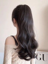 Load image into Gallery viewer, INSTOCK ★BROWN-BLACK★ 50CM Korean Wavy / Curly Long Natural Clip On Ponytail Hair Extensions
