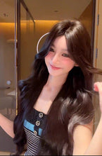 Load image into Gallery viewer, INSTOCK ★BROWN-BLACK★ Wavy Mid Parting Long Hair Wig [Adjustable/Breathable]
