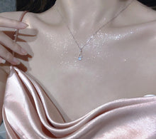Load image into Gallery viewer, INSTOCK ★SILVER★ Korean Teardrop Crystal Bling Bling Necklace
